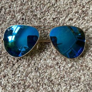Ray-Ban Aviator Sunglasses